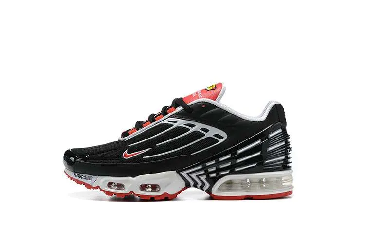 air-max-plus-tn-3-black-university-red.webp AIR MAX PLUS TN 3 ‘BLACK UNIVERSITY RED’