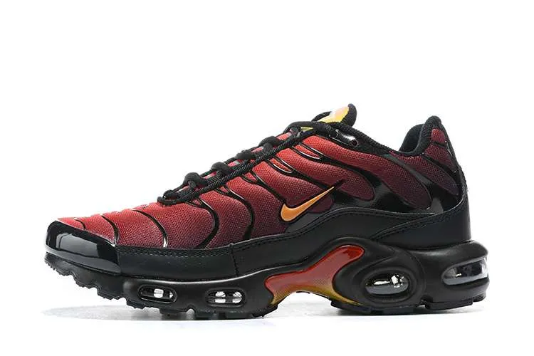 air-max-plus-tn-magma-pack.webp AIR MAX PLUS TN ‘MAGMA PACK’