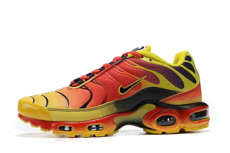 air-max-plus-tn-yellow-bright-crimson.webp AIR MAX PLUS TN ‘YELLOW BRIGHT CRIMSON’