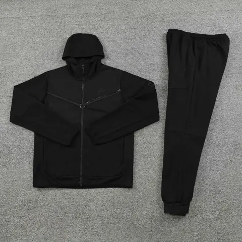 Nike Tech Fleece Negro