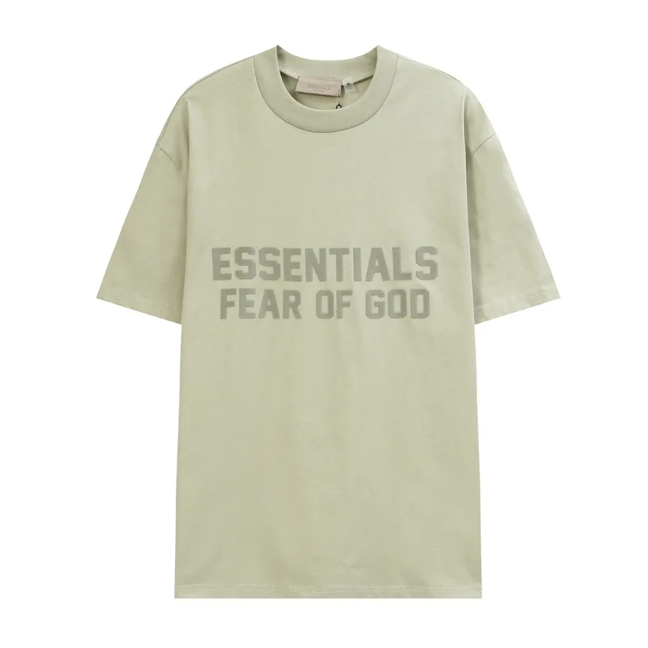 essentials-fear-of-god-t-shirt-2.webp Essentials Fear of God T-shirt