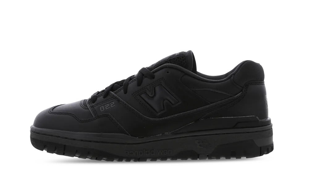 NB 550 Triple Black
