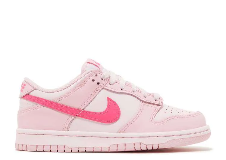 sb-dunk-low-triple-pink.webp SB DUNK LOW ‘TRIPLE PINK’
