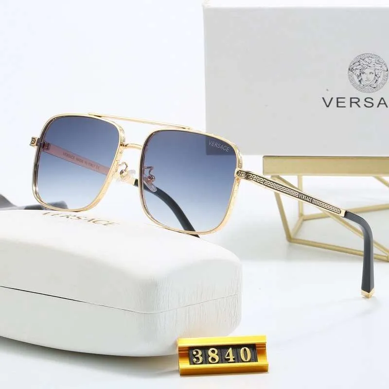 Sunglasses Versace VSC025