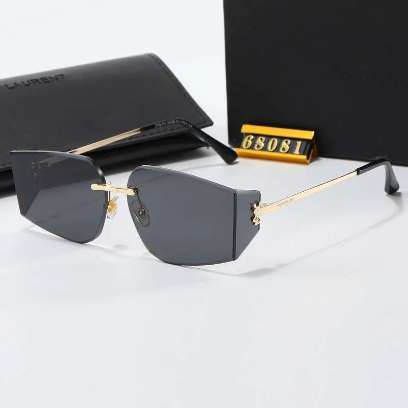 sunglasses-yves-saint-laurent-ysl016.webp Sunglasses Yves Saint Laurent YSL016