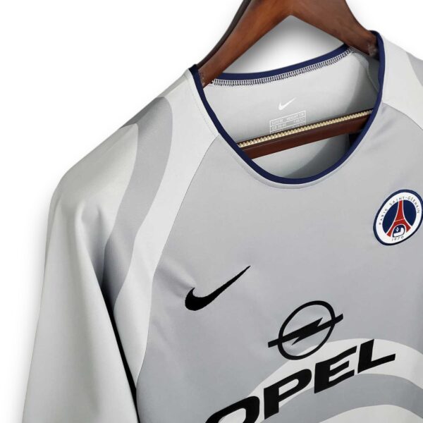 01-02-visitan-Photoroom-1.jpg Camiseta París 2001-2002 Visitante