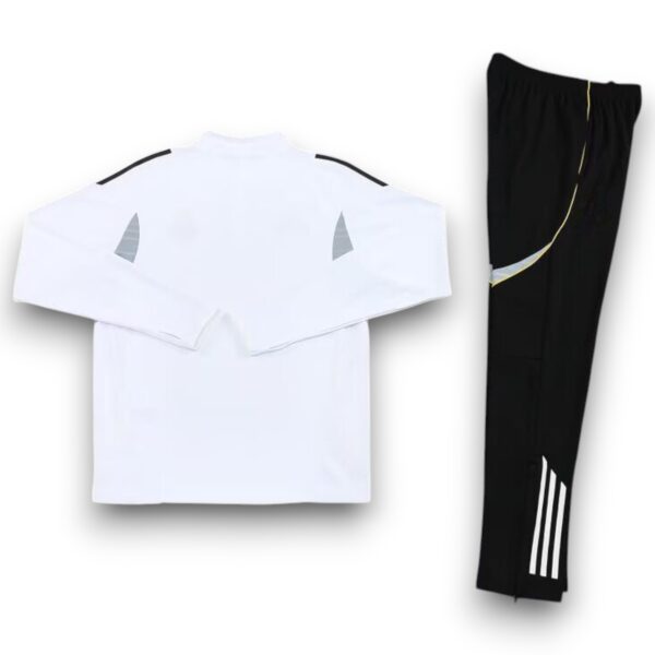 Chándal Real Madrid 2025-2026 Local – Entrenamiento