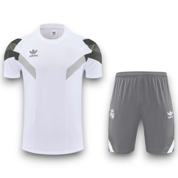 Conjunto Real Madrid 2025-2026 – Entrenamiento