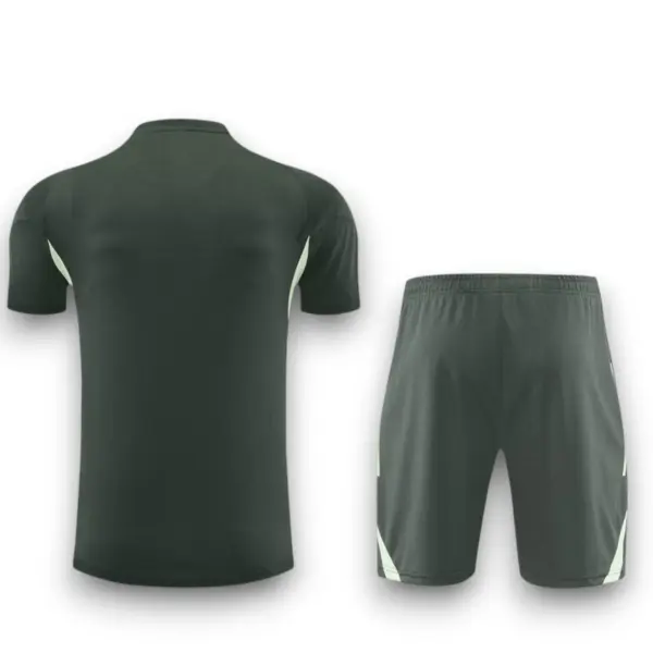 Conjunto Real Madrid 2025-2026 Alternativo – Entrenamiento