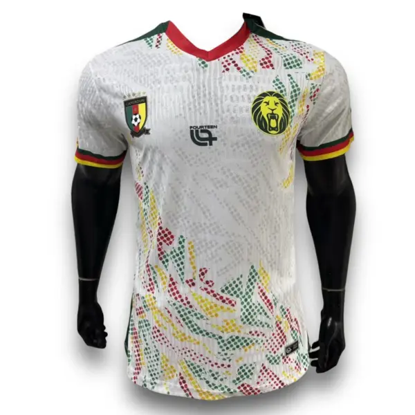 17D4F6DB-BC1F-401D-989F-27AAD1A06B35.webp Camiseta Camerún 2026 Visitante – Versión Pro Player