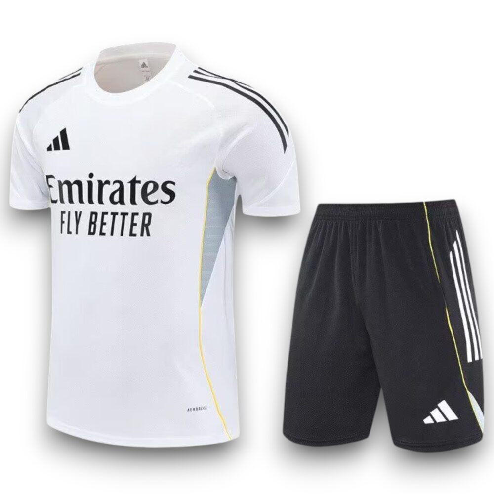 Conjunto Real Madrid 2025-2026 –  Local Entrenamiento