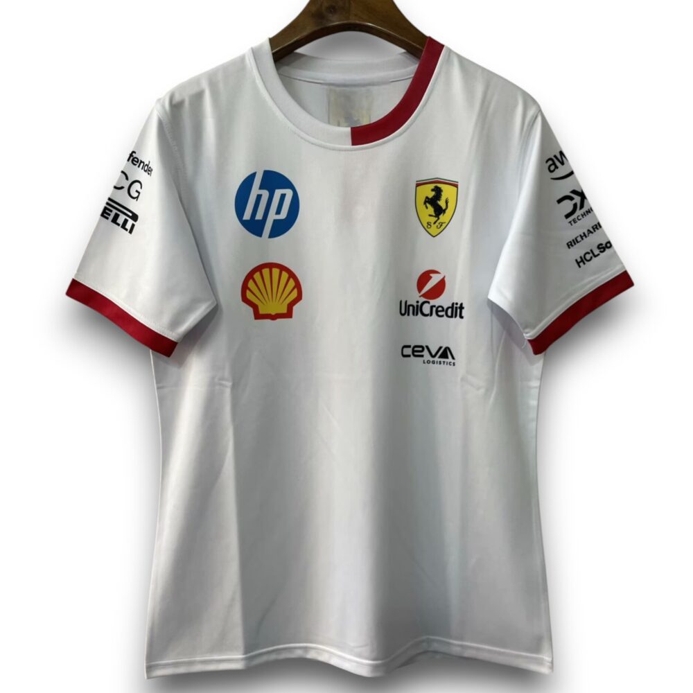 3711541f-Photoroom.jpg Camiseta Ferrari F1 2025 Blanca – Edición Scuderia Colección Tifosi