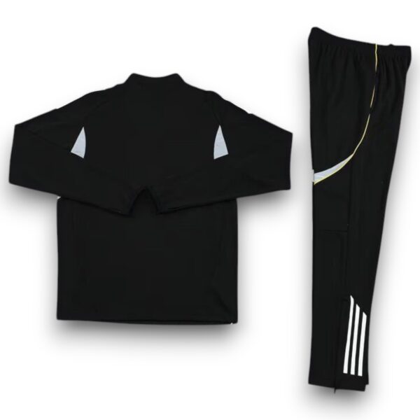 Chándal Real Madrid 2025-2026 Visitante – Entrenamiento