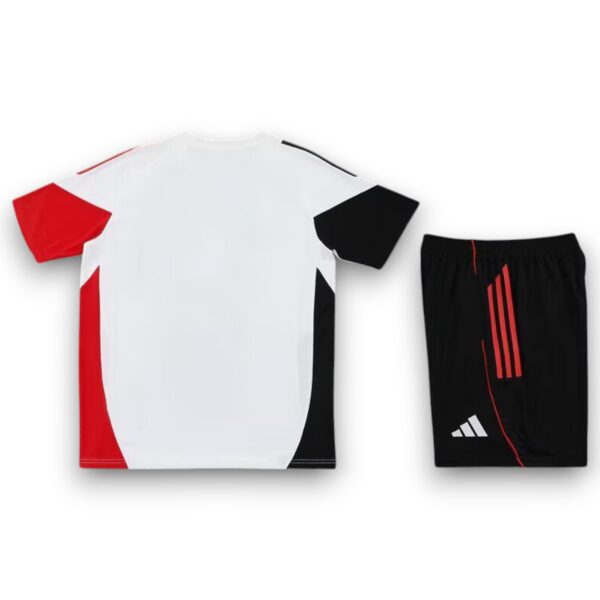 Conjunto Ajx 2025-2026 Local – Entrenamiento
