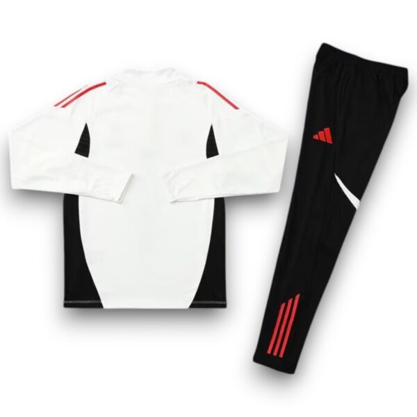 66d5d522-Photoroom.jpg Chándal LVP 2025-2026 Visitante – Entrenamiento