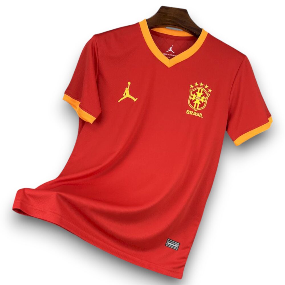 6a693a3a-Photoroom.jpg Camiseta Brasil x Jordan 2025-2026 Alternativa