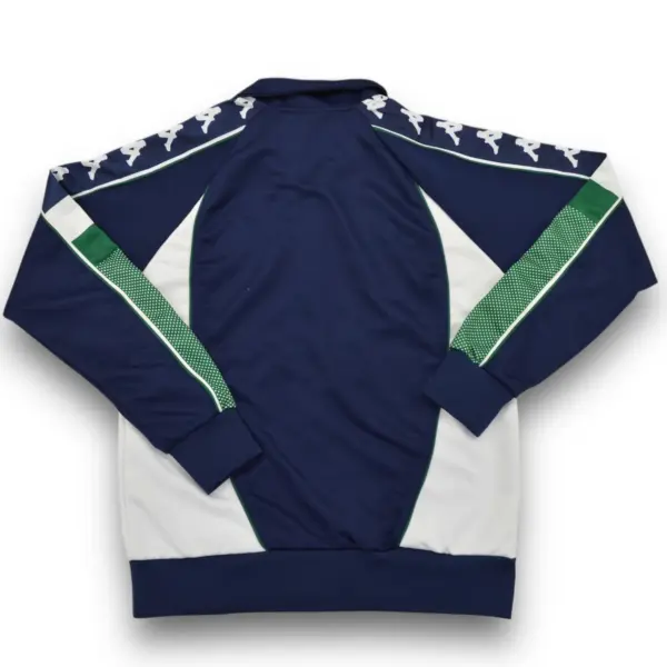 70612B71-229C-44CB-BFC5-A7222D978EE7.webp Chaqueta Betis Retro – Cortavientos