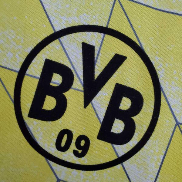 88-89-lo-Photoroom.jpg Camiseta BVB 1988-1989 Local