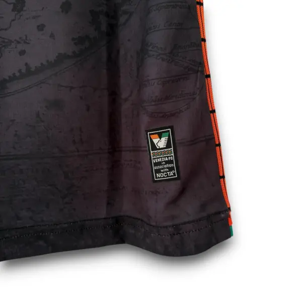 IMG-1561_ec480974-2c80-4462-a819-793bc37ed71e.webp Camiseta Venezia 2025-2026 Local