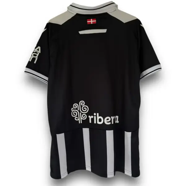 IMG-3638_fd92f97a-d921-46ff-8bbf-b92389e39522.webp Camiseta Cartagena 2025-2026 Local