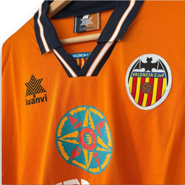IMG-5929.jpg Camiseta Valencia CF 1998-1999 Visitante