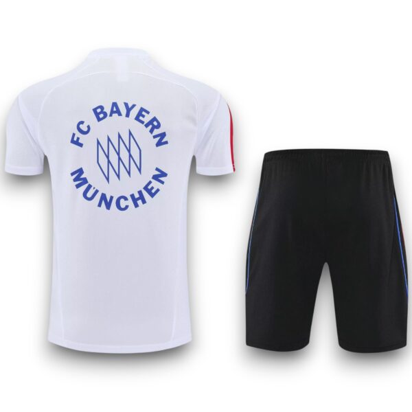 Conjunto Bayern 2025-2026 – Entrenamiento 2