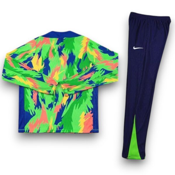 brasil-25-26-green-blue-training-suit-kid-size-2.jpg Chándal Brasil 2025-2026 Alternativo – Entrenamiento