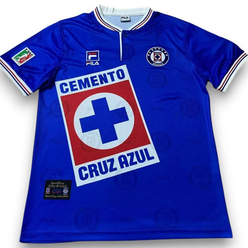 camiseta-cruz-azul-1998-1999-local-Photoroom.jpg Camiseta Cruz Azul 1989-1999 Local