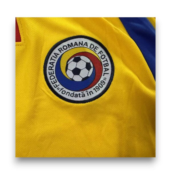 Camiseta Rumania 2000 Local