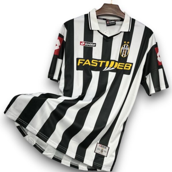 cc3fb2f0-Photoroom.jpg Camiseta Juventus 2001-2002 Local