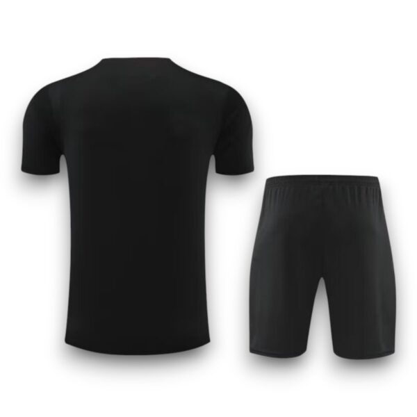 Conjunto París 2024-2025 Alternativo – Entrenamiento