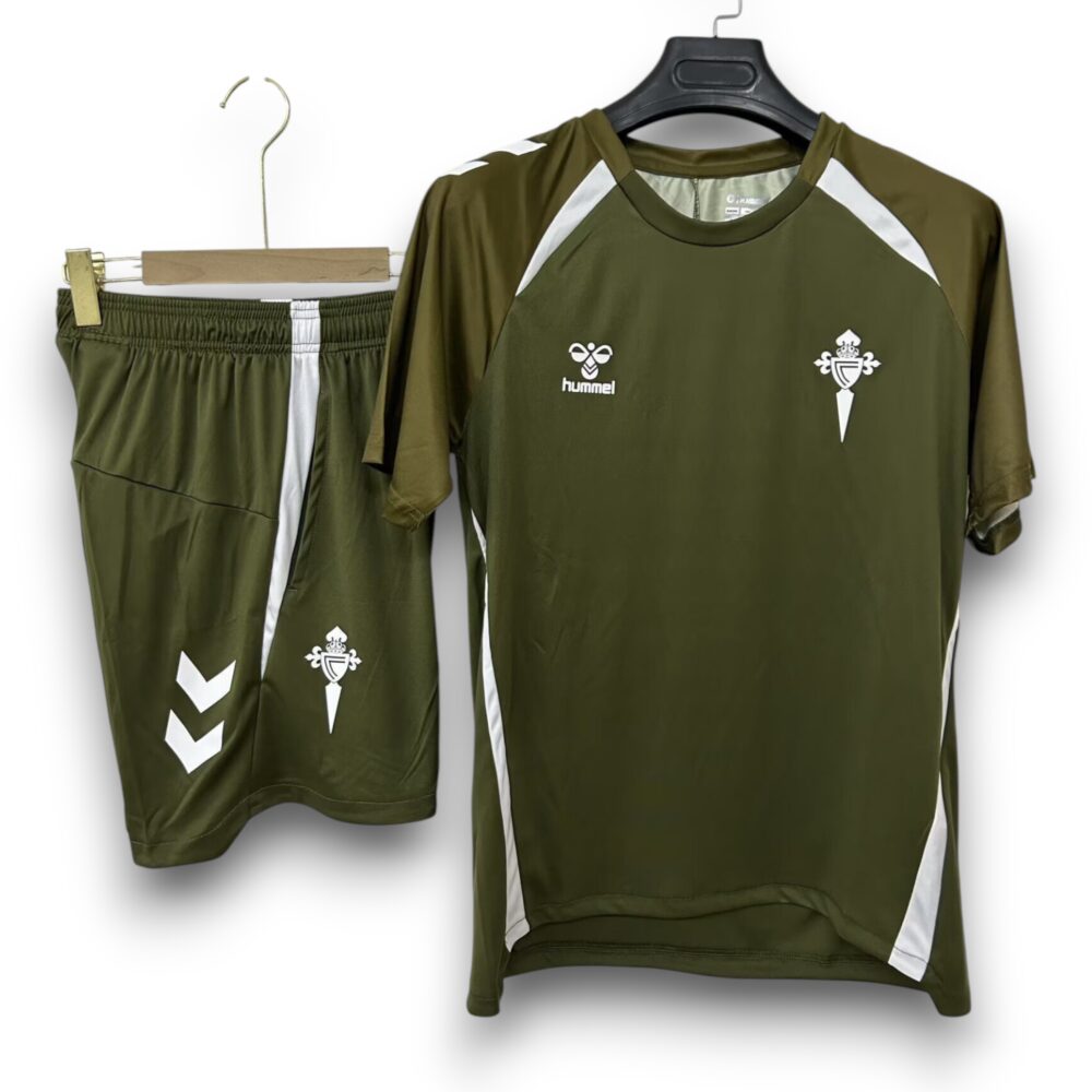 Conjunto Celta 2025-2026 – Entrenamiento