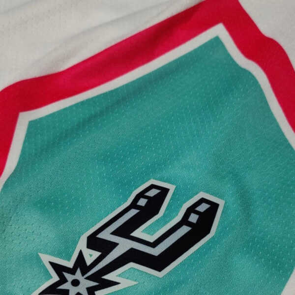 image_6834dbd5-c676-4bd6-bb64-875072abbe5c.jpg Pantalón NBA San Antonio Spurs City Edition 2023/24 | Spurs Nation
