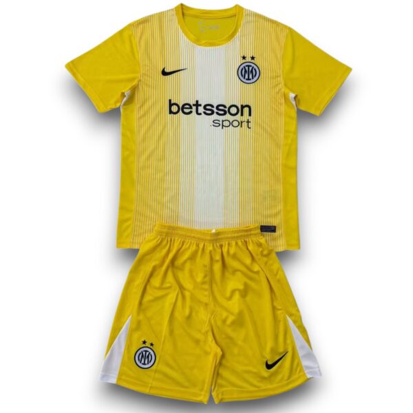 inter-25-26-yellow-GK-kid-kit-Photoroom.jpg Camiseta Inter de Milán 2025-2026 Local Portero