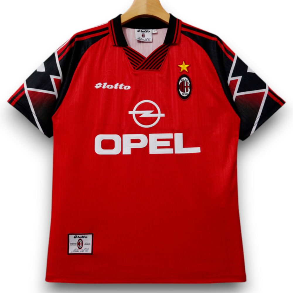 milan-97-98-red-4th-away-Photoroom.jpg Camiseta AC Milan 1997-1998 Alternativa 4th