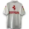 polo-ferrari-white-s-3xl1.webp Polo Ferrari F1 2025-2026 Scuderia White | Colección Paddock