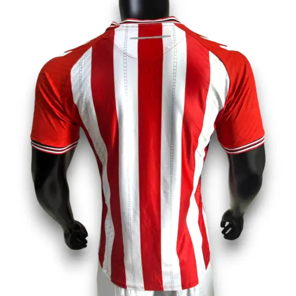 sunderland-25-26-home-player-version_2.webp Camiseta Sunderland 2025-2026 Local – Version Pro Player