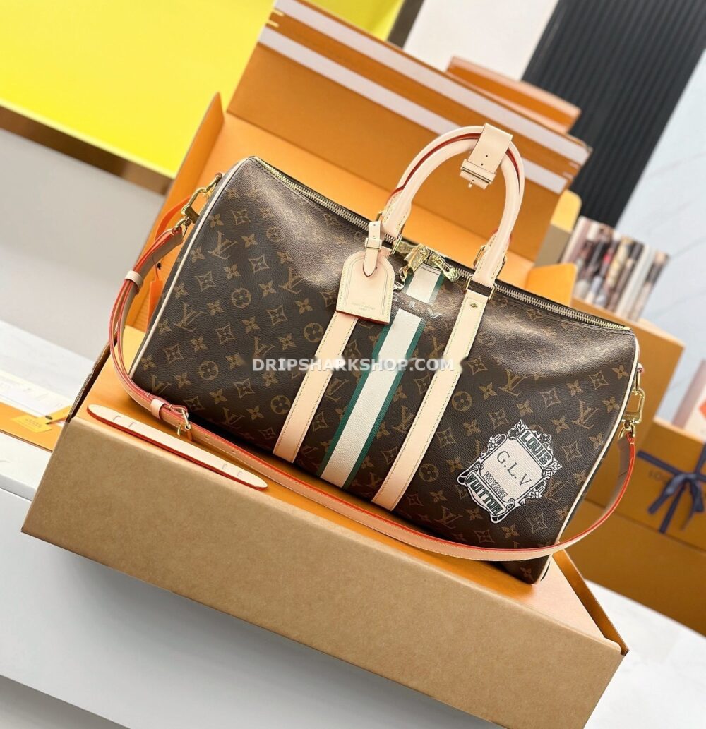 LOUIS VUITTON Bolso