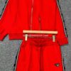 060fb144 Chandal Prada - Rojo