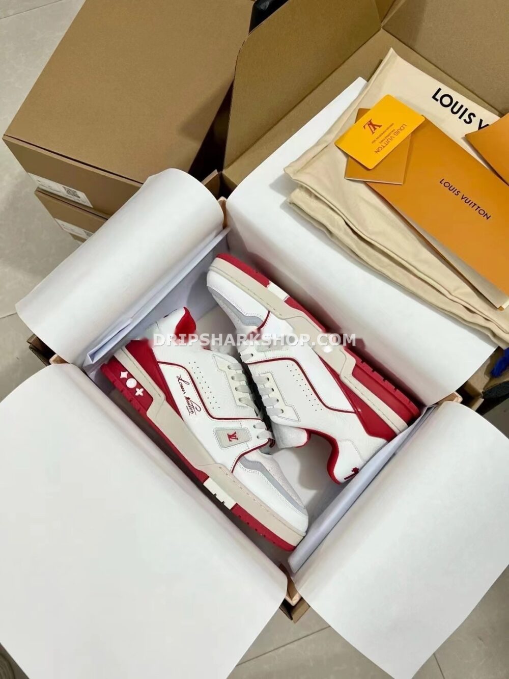 0b897b97 Sneaker LV Trainer 2025