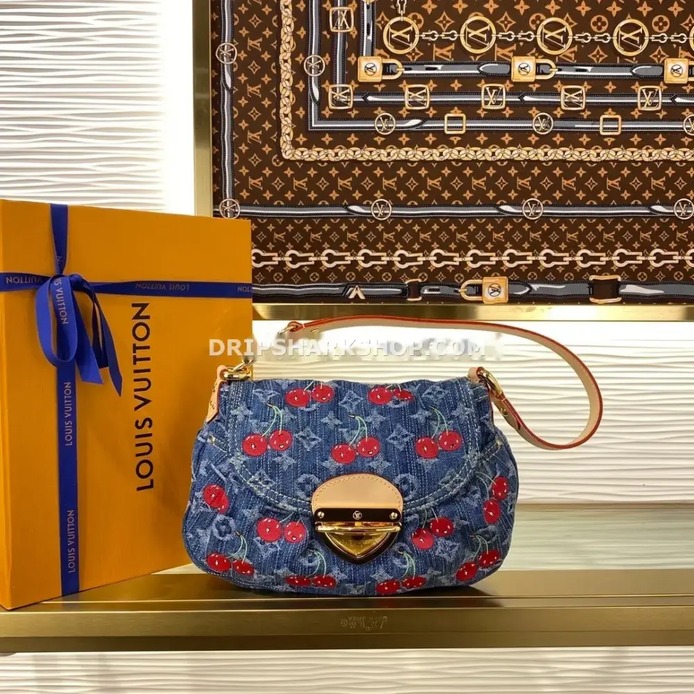 LOUIS VUITTON Bolso