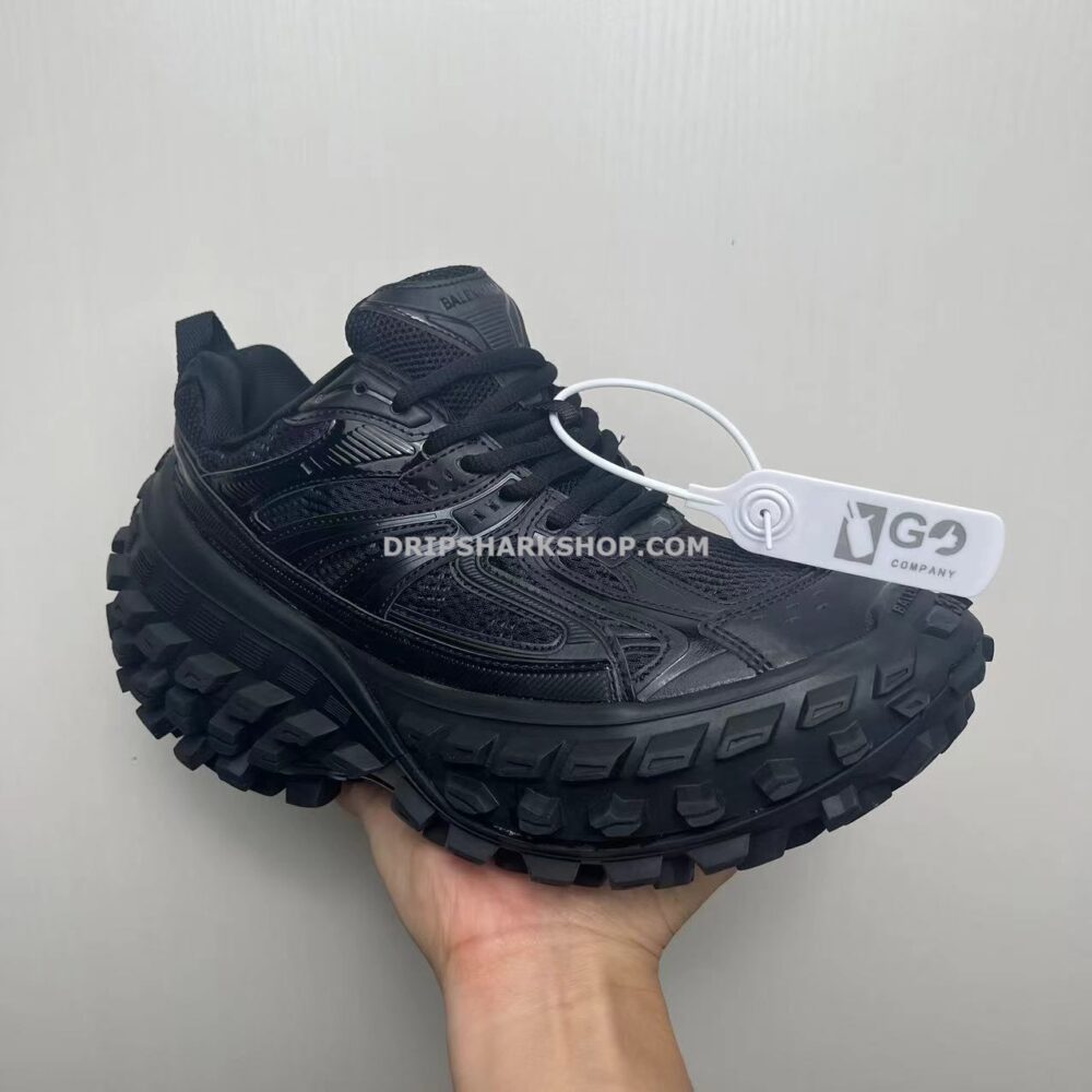 BALENCIAGA - Negro