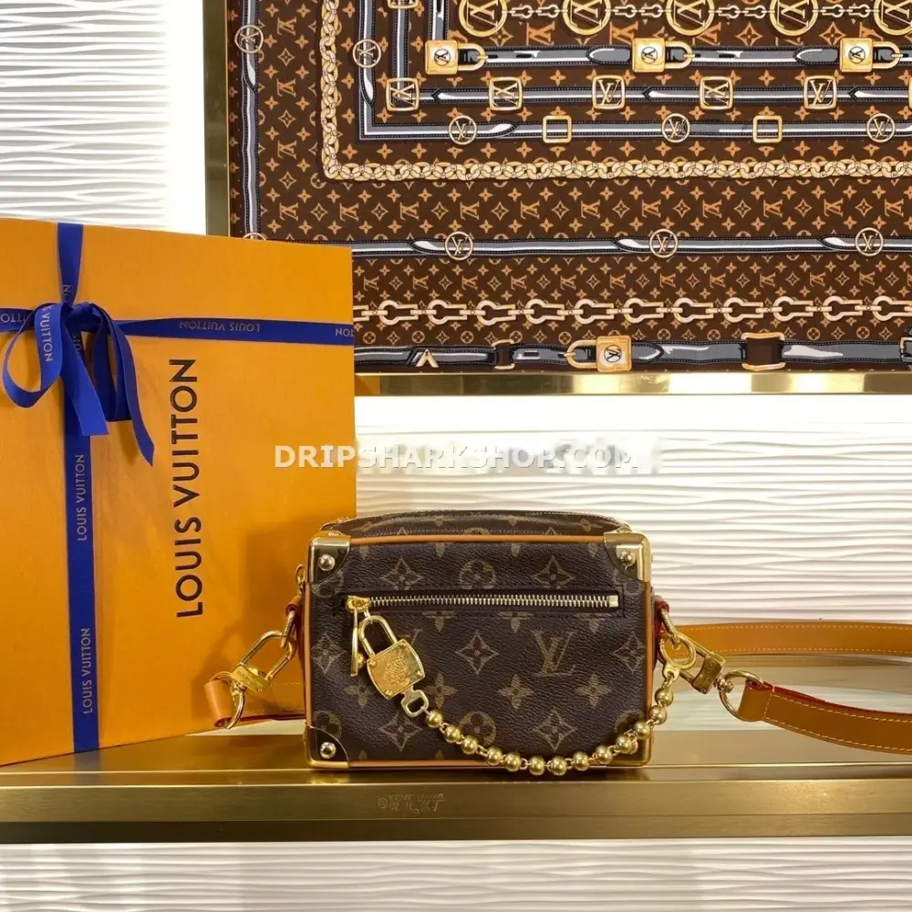 15a46064 LOUIS VUITTON Bandolera