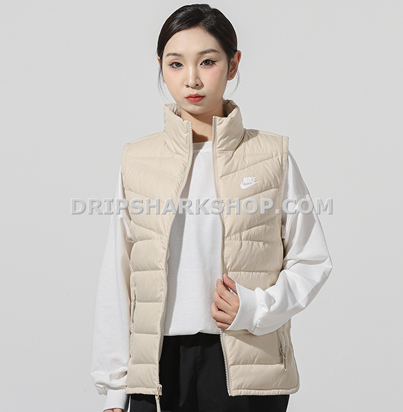 16bf7282 NIKE JACKET - Beige