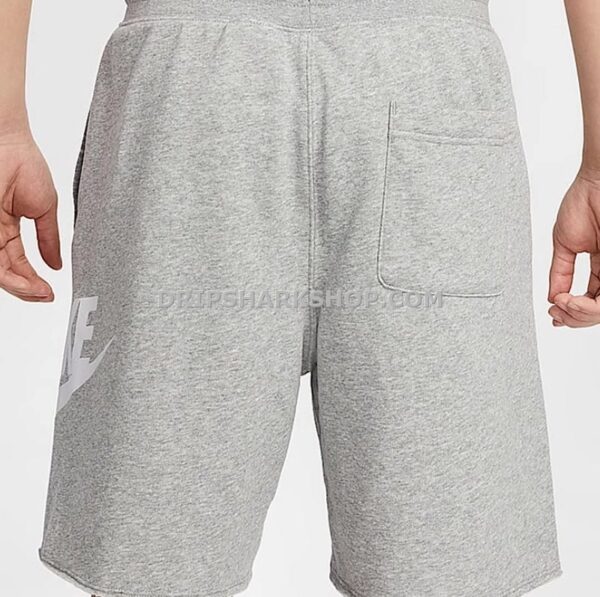 17c0142e NK TECH SHORTS - Gris