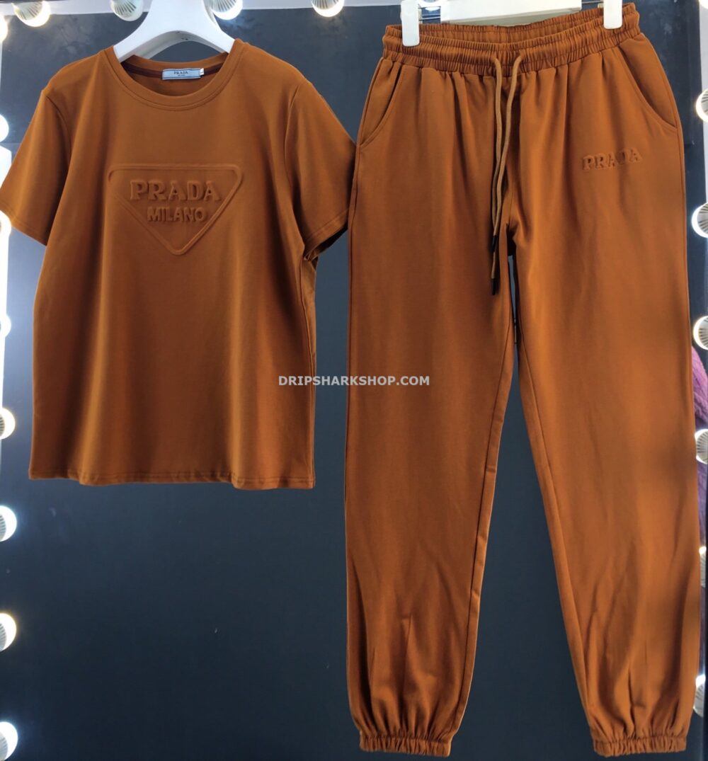 Chandal Prada - Marrón