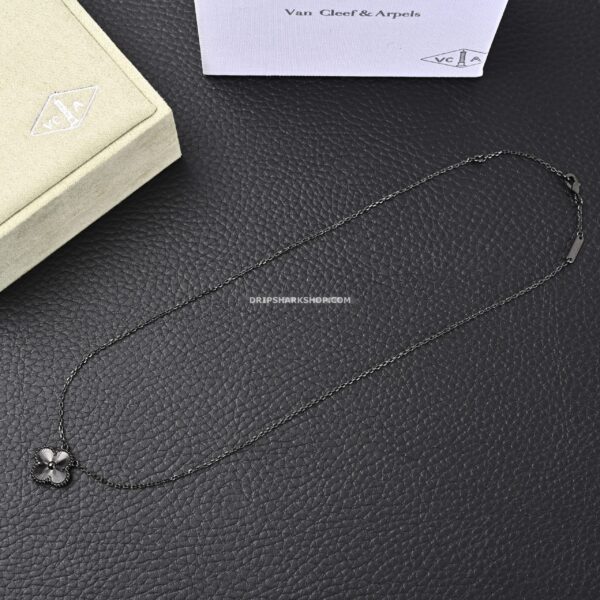 Necklace VAN CLEEF & ARPELS