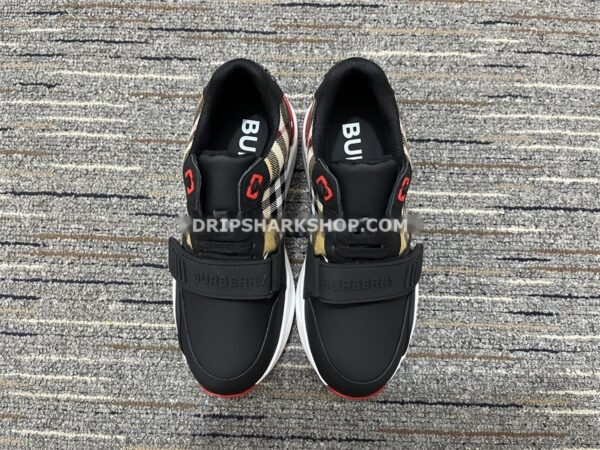 1a14c207 Zapatillas BURBERRY Vintage