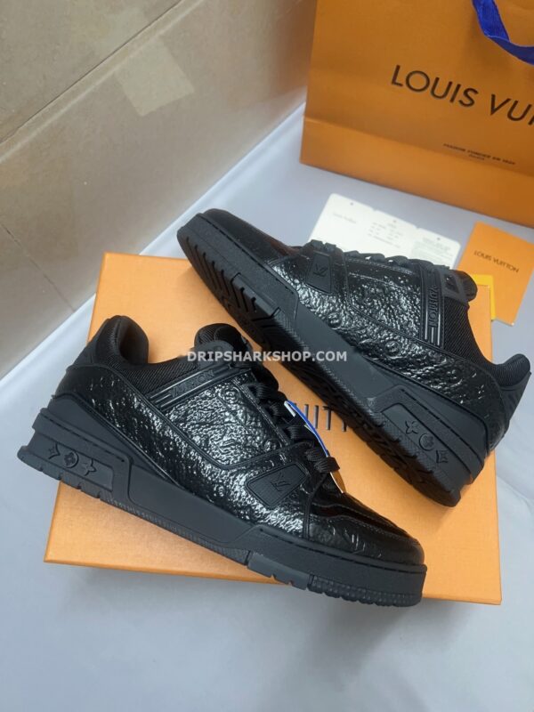 1d804687 Sneaker LV Trainer 2025