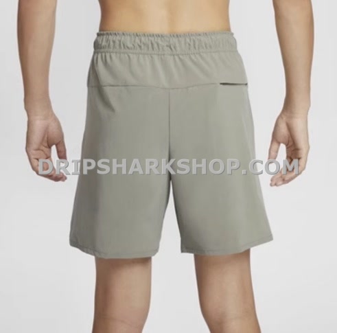 NK TECH SHORTS - Gris